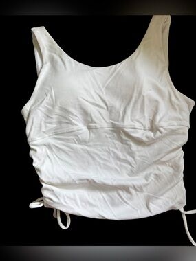 Love Tree Crop Tank